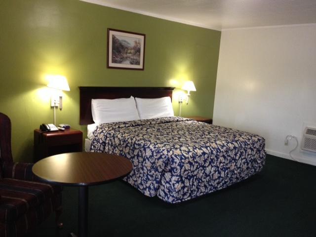 Northside Inn Claxton 외부 사진